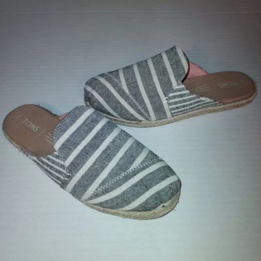 Toms gray stripe espadrille slip-on shoes size 7